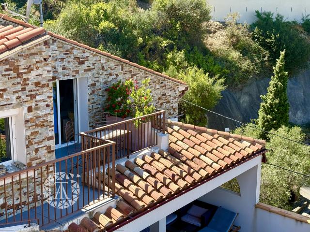 Maison vente à Céret, Cerbère