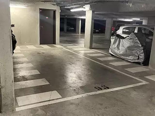 Garage vente à Gency, Cergy