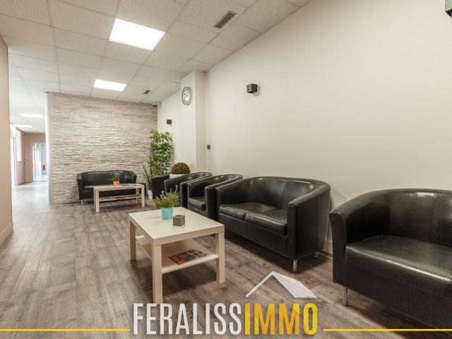 Bureau vente à Pontoise, Cergy