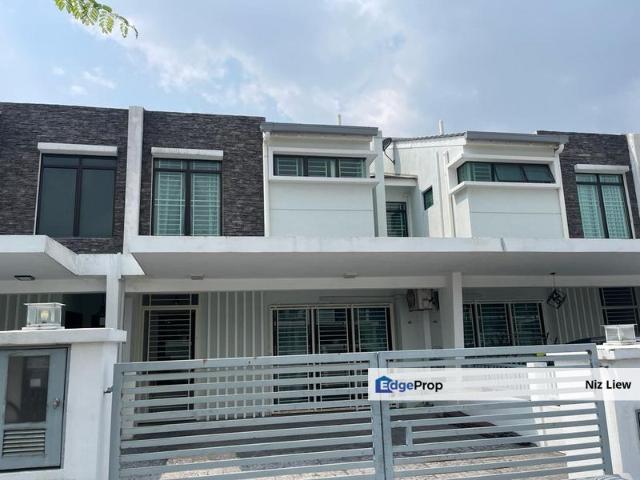House for sale in Tanjong Sepat, Selangor