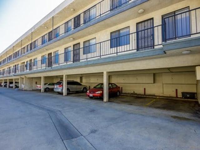 Apartment for rent in Hawthorne