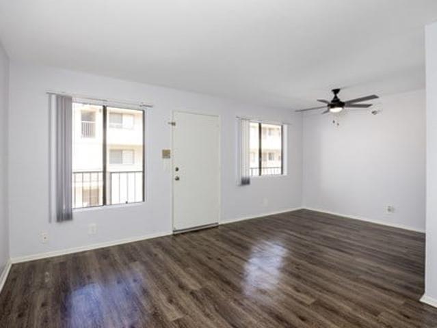 Apartment for rent in Hawthorne