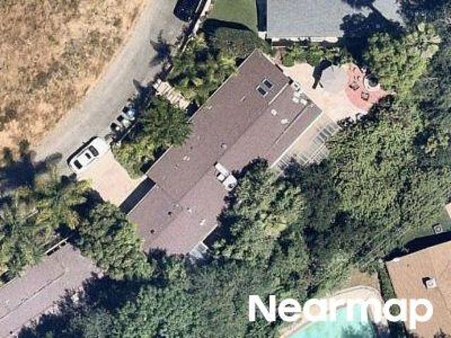 House for sale in Woodland Hills-Warner Center Neighborhood Council District, Canoga Park