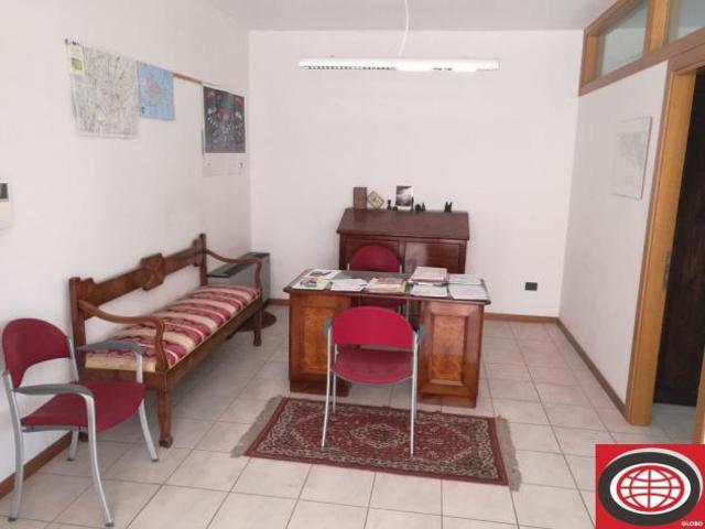 Ufficio in vendita a Unione dei comuni Valle del Savio, Cesenà