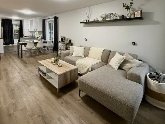 Apartment for rent in Terrasse-Vaudreuil, Montérégie