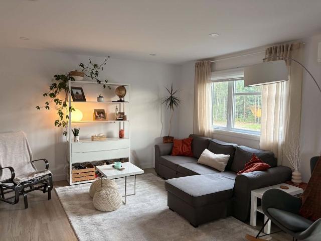 Apartment for rent in Saint-Lambert-de-Lauzon, Chaudière-Appalaches