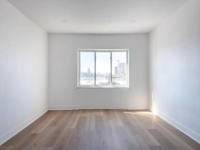 Apartment for rent in Parc-Extension, Montréal