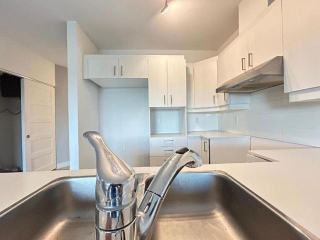 Apartment for rent in Sainte-dorothee, Quebec