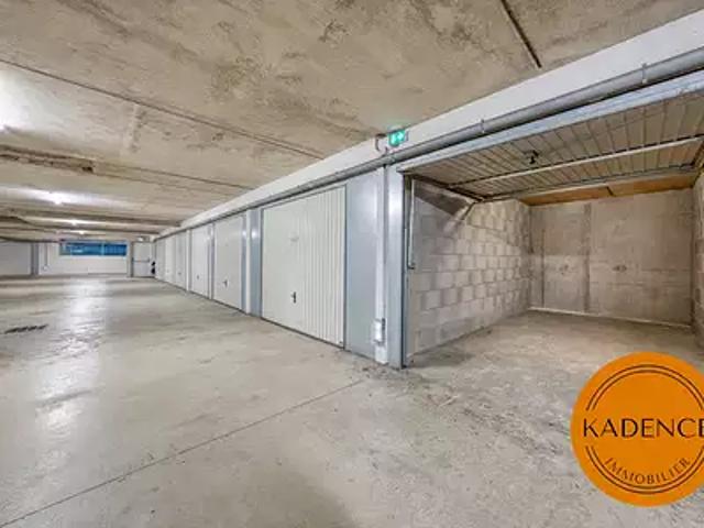Garage vente à Le Bourg, Cesson-Sévigné