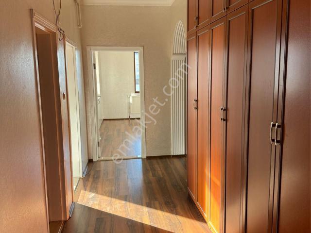 Van içerisinde kiralık mülk