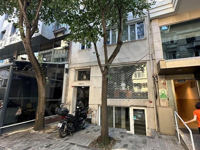 Beyoğlu, İstanbul içerisinde satılık Dükkan