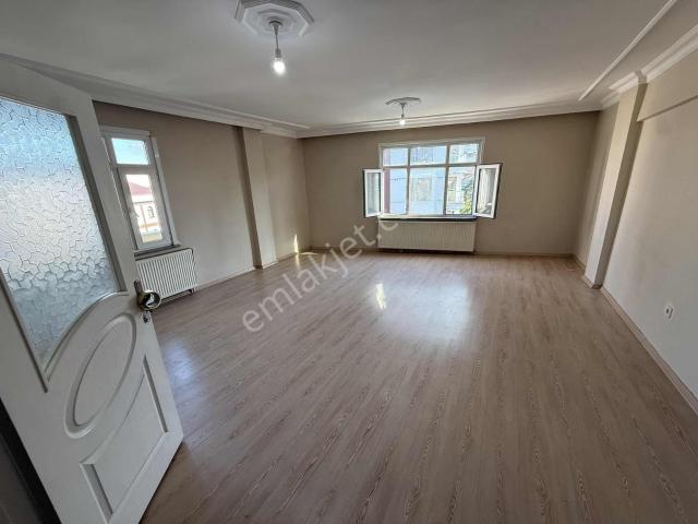 Küçükçekmece, İstanbul içerisinde kiralık mülk