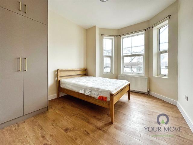Room for rent in Roselands, Eastbourne