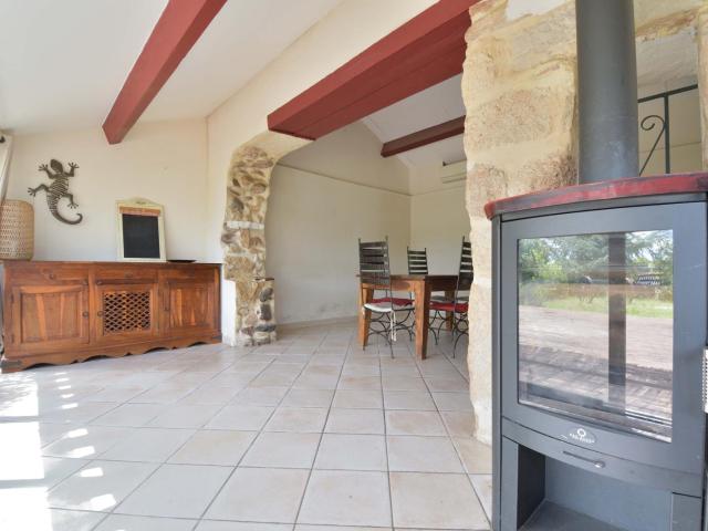 Maison vente à Lodève, Ceyras