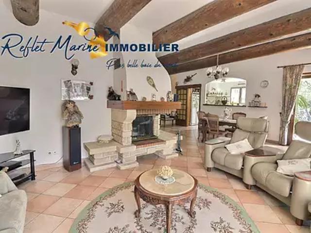 Maison vente à Marseille, Ceyreste