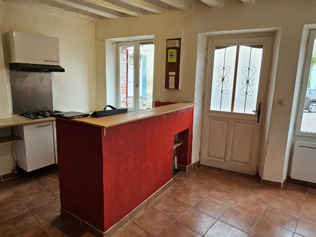 Maison vente à Sens, Cézy