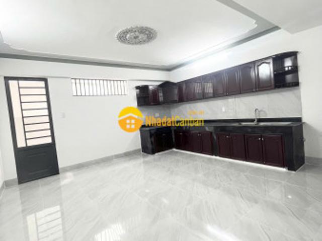 Nhà mặt phố bán