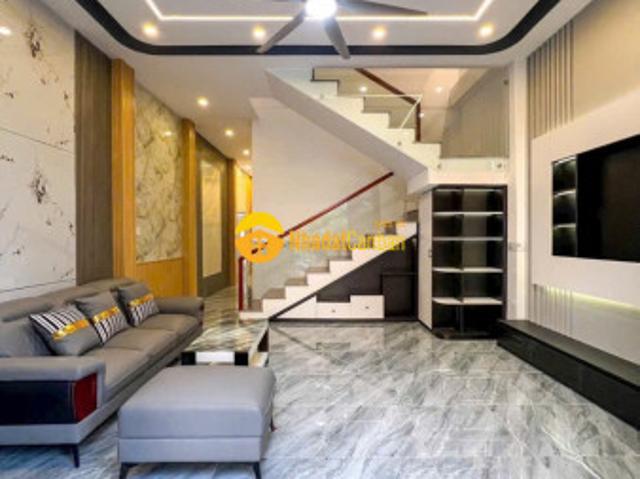 Nhà mặt phố bán