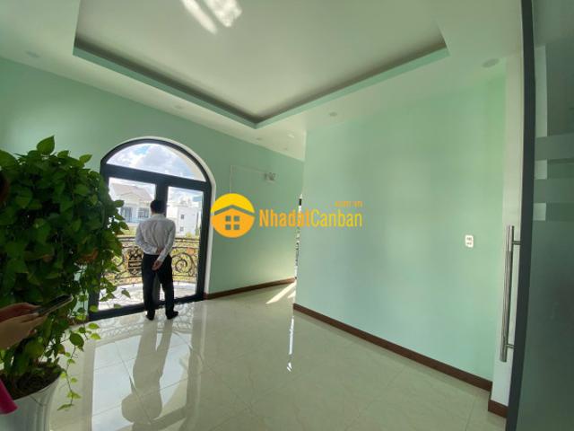 Mặt bằng bán