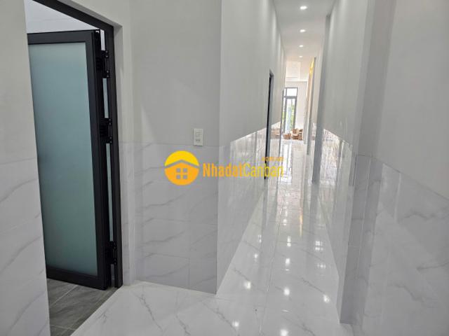 Nhà mặt phố bán