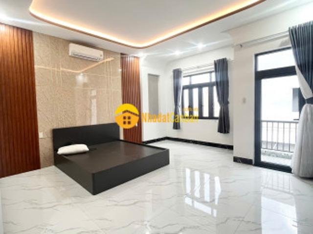 Nhà mặt phố bán