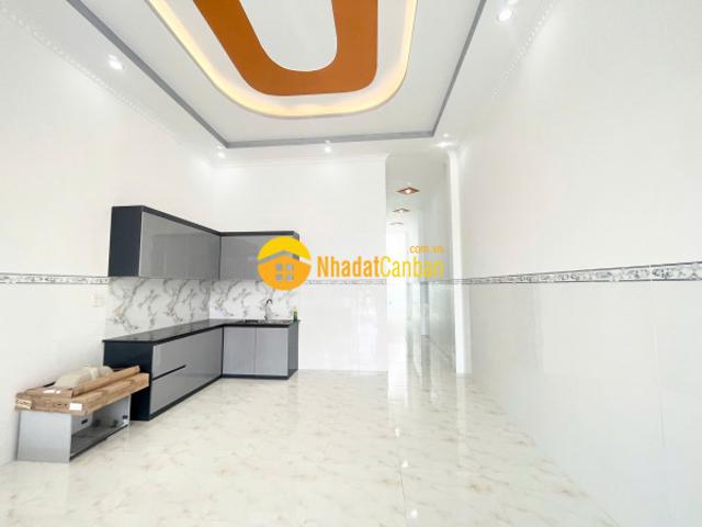 Nhà mặt phố bán