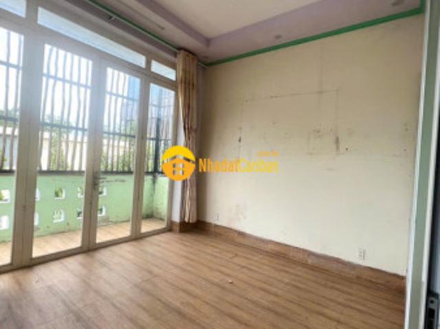 Nhà mặt phố bán