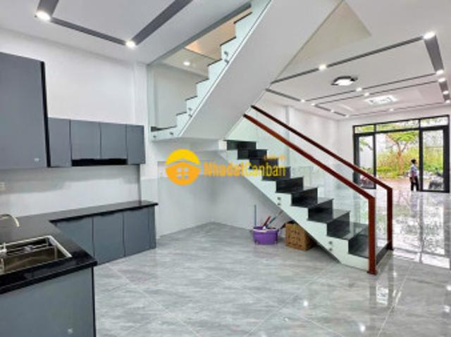 Nhà mặt phố bán