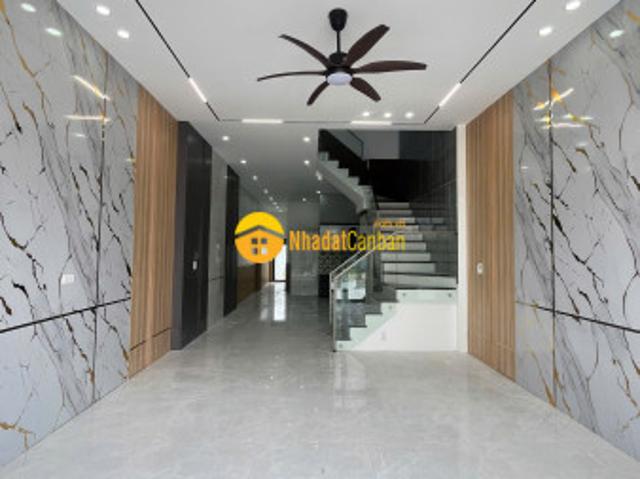 Nhà mặt phố bán