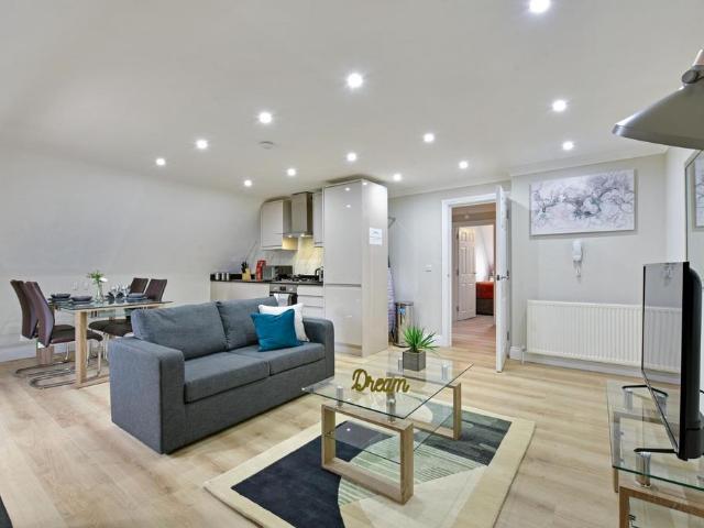 Apartment for rent in Denham, Buckinghamshire