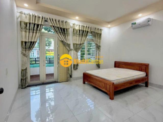 Nhà mặt phố bán