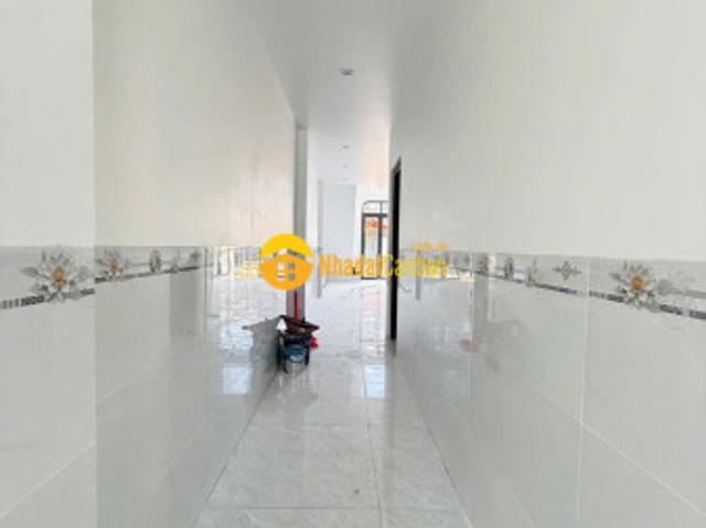 Nhà mặt phố bán