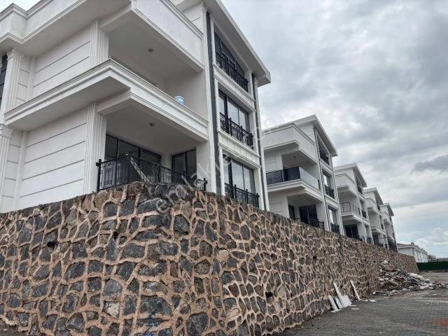 Yenişehir, Diyarbakir içerisinde satılık Villa