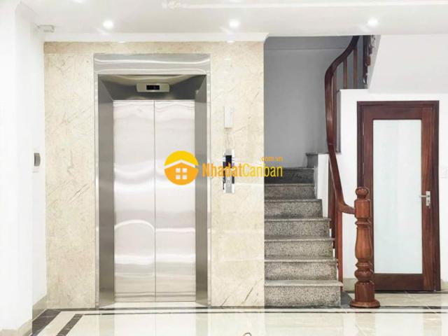 Nhà mặt phố bán