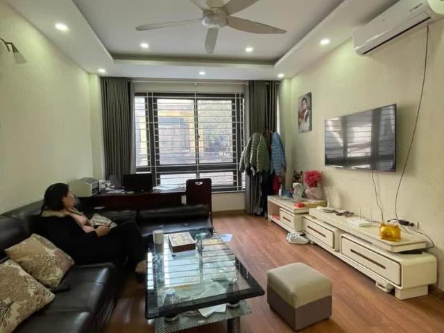 Nhà mặt phố bán tại Hoàn Kiếm, Hà Nội