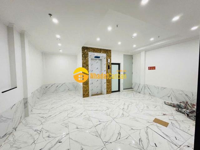 Nhà mặt phố bán
