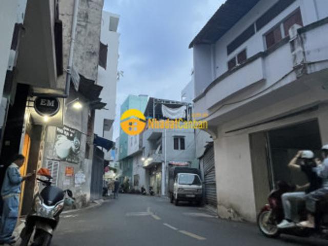 Nhà mặt phố bán