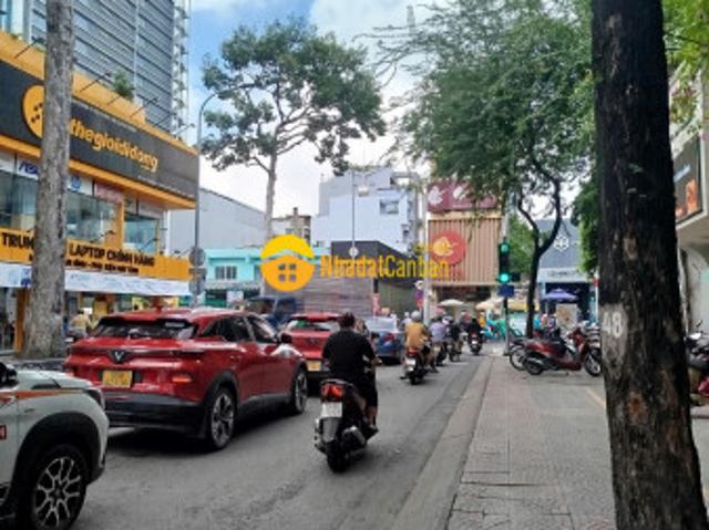 Nhà mặt phố bán