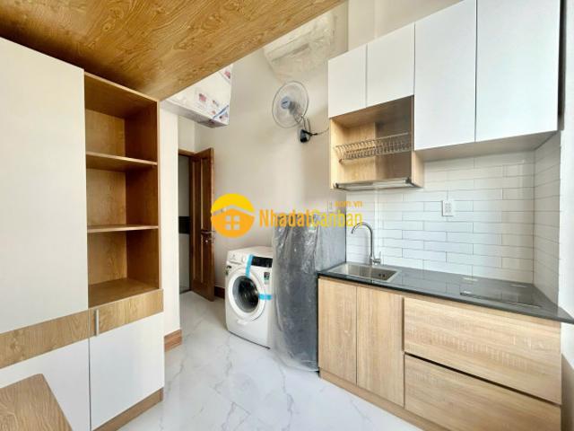 Nhà mặt phố bán