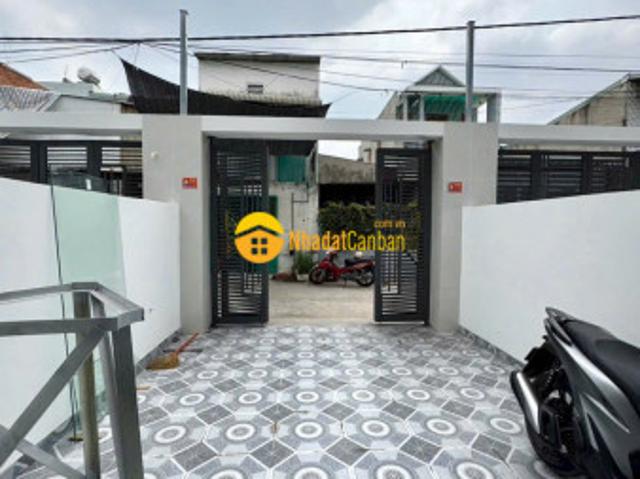 Nhà mặt phố bán