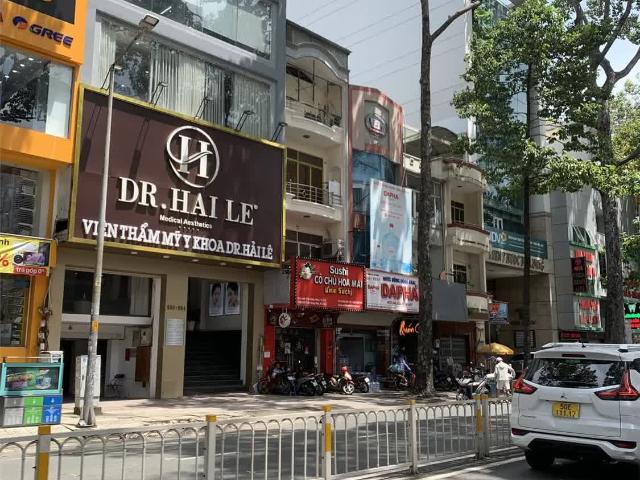Nhà mặt phố bán tại Khuôn viên UBND Thành phố Hồ Chí Minh, Thành phố Hồ Chí Minh