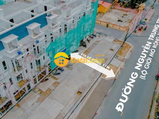 Nhà mặt phố bán