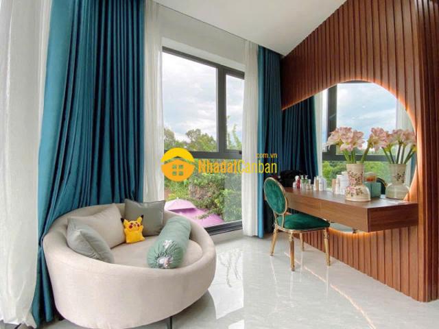 Nhà mặt phố bán tại Buôn Hồ
