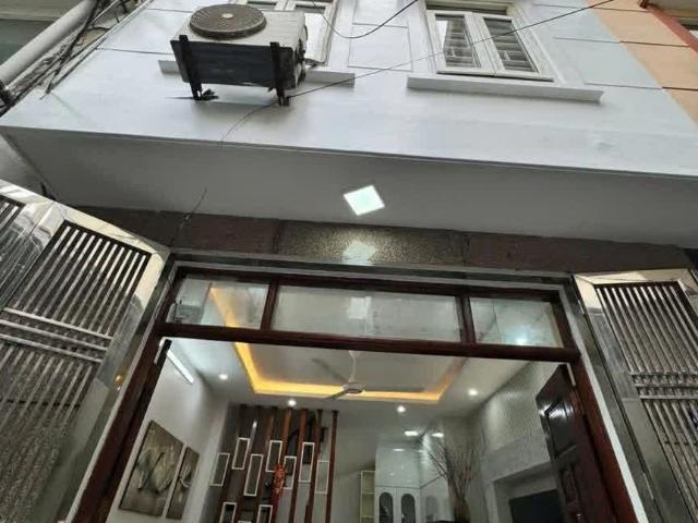 Nhà bán tại Hoàn Kiếm, Hà Nội