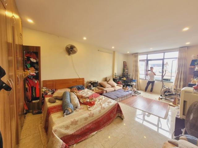 Nhà mặt phố bán tại Hoàn Kiếm, Hà Nội