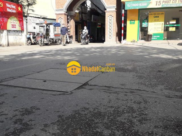 Nhà mặt phố bán