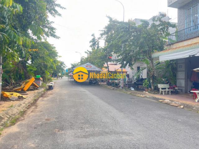Mặt bằng bán