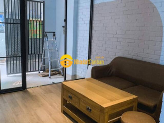 Nhà mặt phố bán