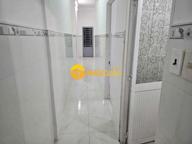 Nhà mặt phố bán