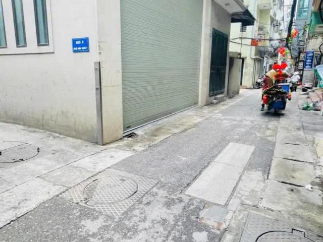 Nhà bán tại Hoàn Kiếm, Hà Nội
